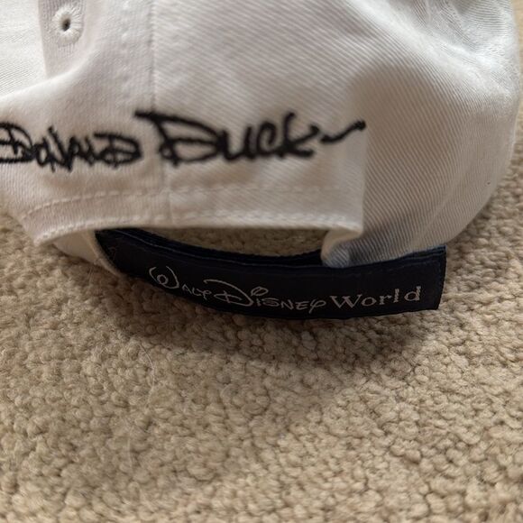 Vintage Disney Hat - Picture 3 of 6